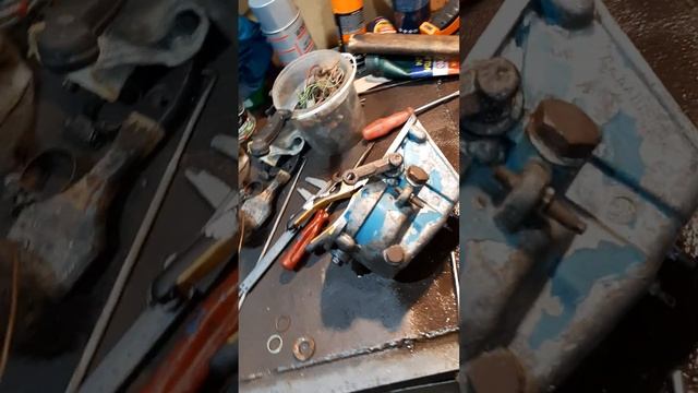 "Гавкает" МТЗ// Часть 2 смотреть онлайн