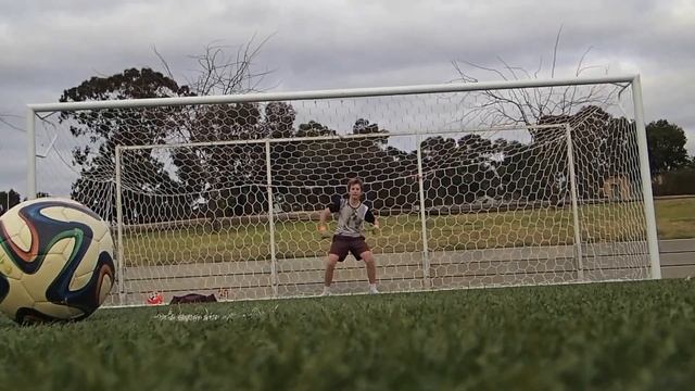 Casual Penalty Shootout смотреть онлайн