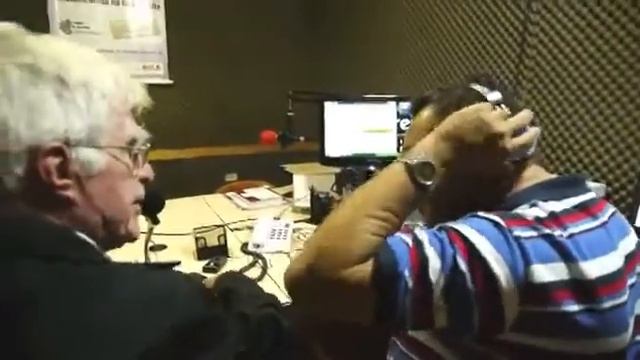 Maryknoll Magazine A priest helps the poor in Brazil through radio смотреть онлайн
