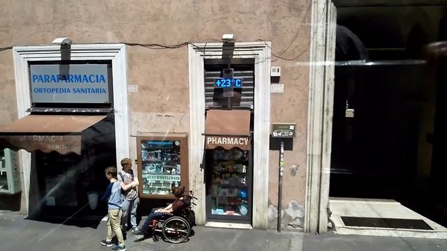 НА АВТОБУСЕ ПО РИМУ И ОБЕД НА ВОКЗАЛЕ ТЕРМИНИ. Roma Open Tour - I Love Roma Hop-On Hop-Off BUS смотреть онлайн