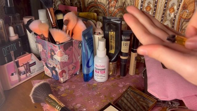 моя дорожная косметичка | что я взяла на ночевку | много декоративной косметики смотреть онлайн