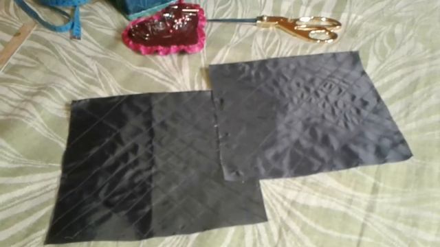 Как поставить заплаты на колени. Ремонт рабочих брюк. смотреть онлайн