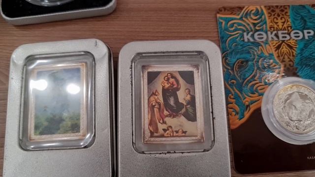 Патина снижает цену монеты, снижает спрос. Частое явление на никеле  и на серебре. Обсудим проблему