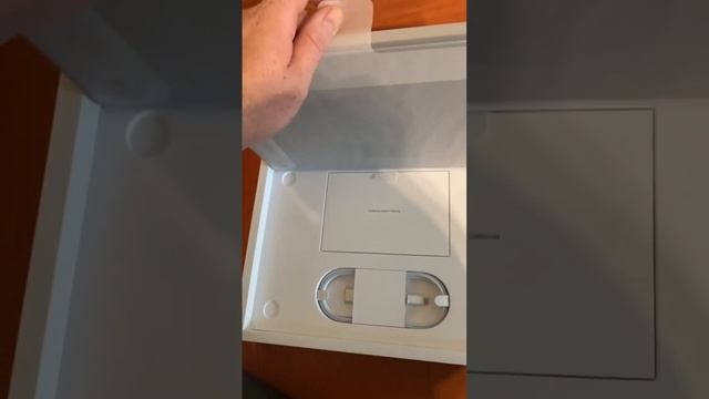 А потом я пошла в секонд за платьем ?