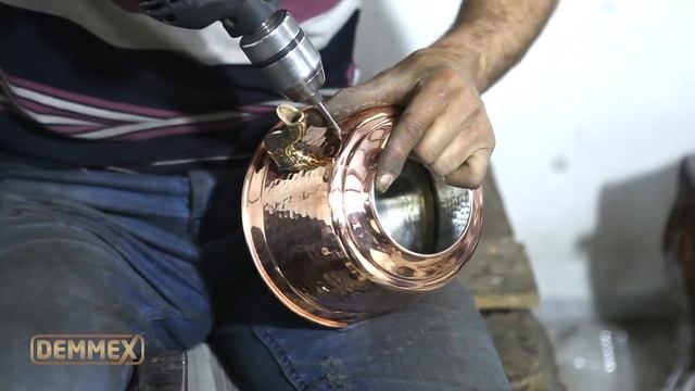 How DEMMEX Copper Teapot is Made & Cleaning Before First Use смотреть онлайн