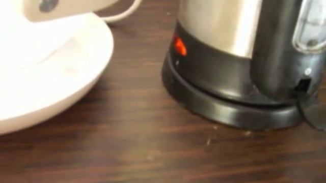 Philips Teezubereiter vs. Wasserkocher смотреть онлайн