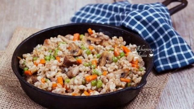 Перловая каша с мясом, грибами и овощами, рецепт в описах! смотреть онлайн