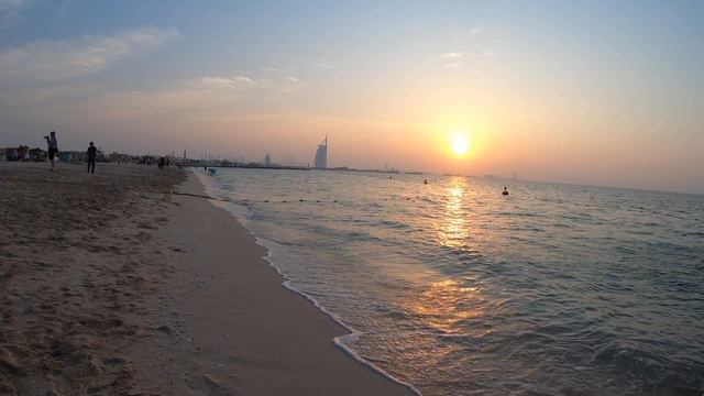 Dubai relaxing sunset Jumeirah beach 4k смотреть онлайн