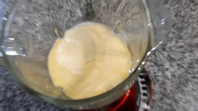 BOLO DE BANANA! SAI RECHEADO DO FORNO, DE LIQUIDIFICADOR! SUPER SIMPLES E FÁCIL. смотреть онлайн