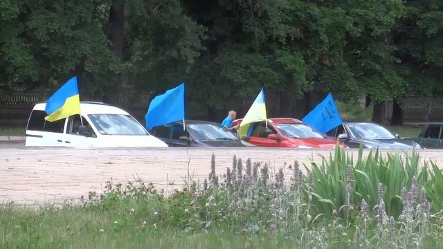 Летом в Парке Славы. Желтые Воды, 26.06.22. смотреть онлайн