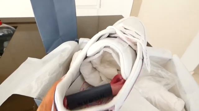 Unboxing Hogan Sneakers
