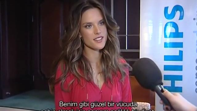 Ale Ambrosio: Philips Satin Soft in Turkey смотреть онлайн