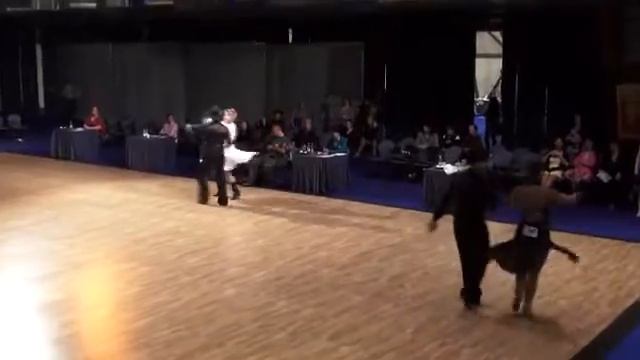 WCDF 2012 : ITALY : PROAM (F) : NEWCOMER CRYSTAL & NOVICE CRYSTAL : TWO STEP (2) смотреть онлайн