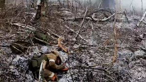 Впечатляющие кадры боя: штурм опорника ВСУ от первого лица