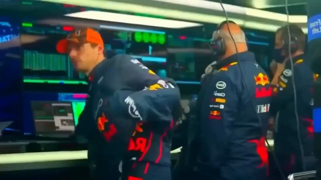 F1 HOY: NUEVO RB20 Y NUEVA estrategia para CHECO PEREZ *SERÁ EL NUMERO 1* смотреть онлайн