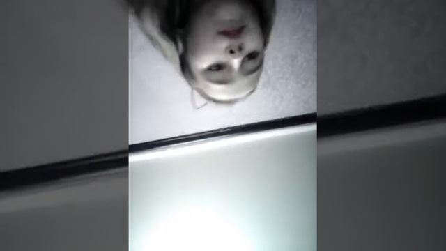 Я закрываю свой канал и создаю Новый канал Новый канал будет называться Хотя нет не буду говорить смотреть онлайн