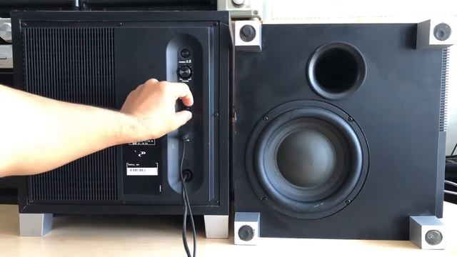 PIONEER ACTIVE SUBWOOFER No.S-51W-20Cm.Enclosure: ‘down-fire’ bass-reflex/150W 6Ω. смотреть онлайн