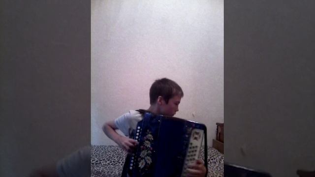 Ой при лужку исп. Виталий смотреть онлайн