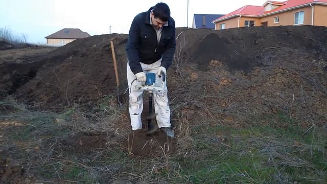 Ямобур из строительного миксера, дешево и сердито смотреть онлайн