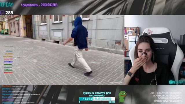 Nelyaray смотрит Топ Моменты с Twitch | Первый Альбом Стримерши | Кузьма в Гостях у Братишкина