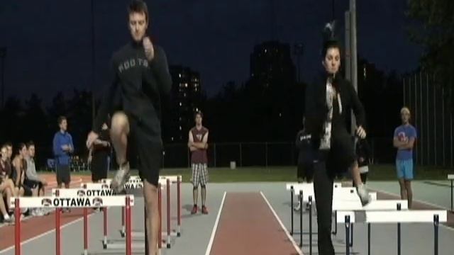 Lab 2 - Haïes - jambe d'attaque, vue de l'avant/Hurdles - Lead Leg, front view смотреть онлайн