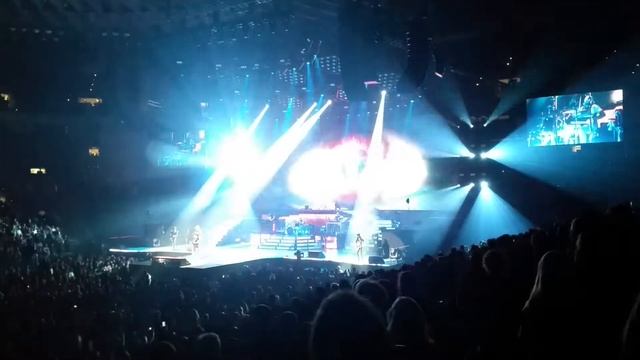 Guns & Roses, Oracle 11/21/2017 смотреть онлайн