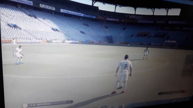 Как набивать на одной ноге в Pes 2016-17. смотреть онлайн
