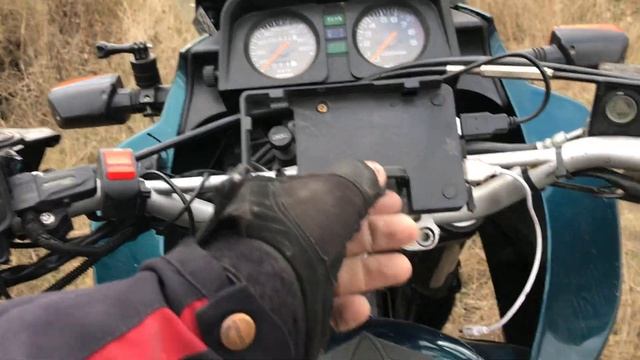 Обзор и отзыв о мотоцикле Suzuki DR650 RSE смотреть онлайн