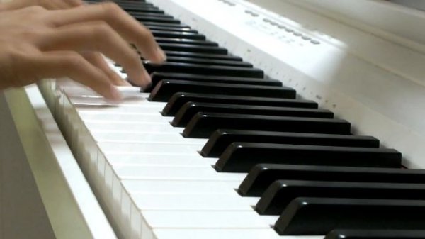 Piano prodigy surprises parents 13 Year Old Piano Player by KZfunny