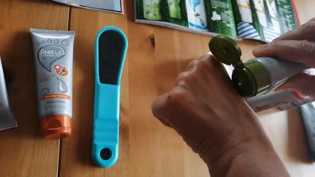 Уход за ногами Feet up Advanced смотреть онлайн