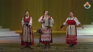 "КРАПИВА", поёт ансамбль "ПТАШИЦА" на концерте в гостях у "Митрофановны". Лучшее под гармонь