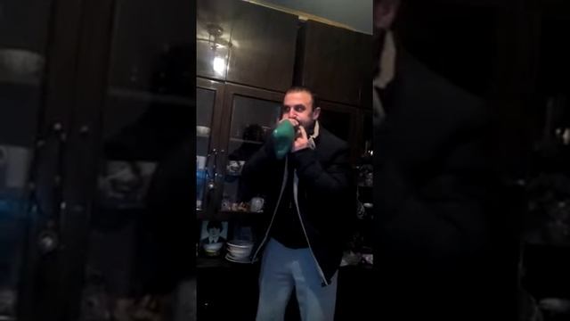 Как лопнуть грелку/РЖАКАААА смотреть онлайн