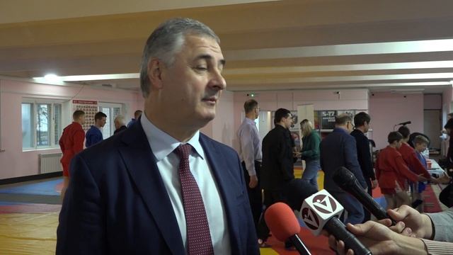 В рамках проекта «Zа самбо» в ВлГУ открыли новый спортивный зал смотреть онлайн