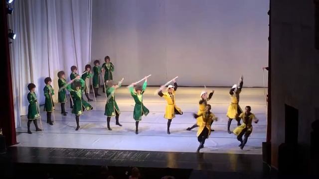 Ансамбль Алан - Игры чабанов смотреть онлайн