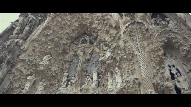 Барселона: Саграда-Фамилия, Парк Гуэль, Поющие фонтаны смотреть онлайн