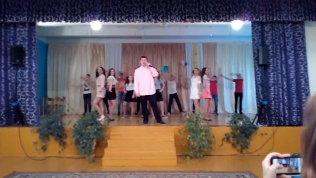 Танец под песню Руки вверх-ай яй яй девочки смотреть онлайн