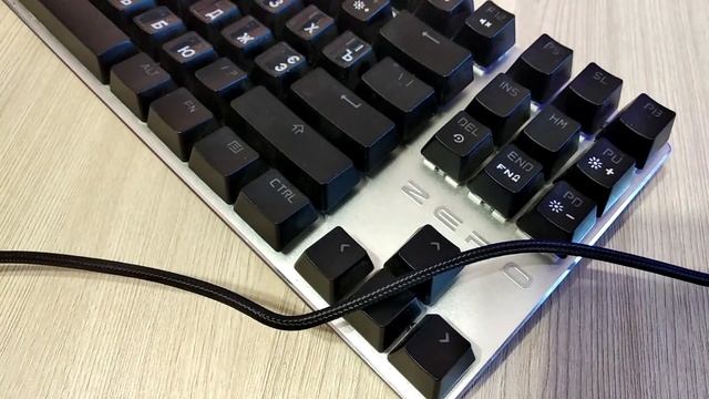 Механическая клавиатура Metoo Zero год использования, разборка