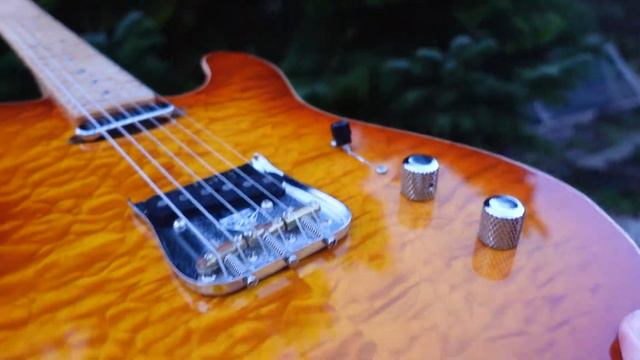 FENDER USA Yuriy Shishkov Telecaster Deluxe "Honeyburst + Maple" (2015) #serial number - R81181 смотреть онлайн