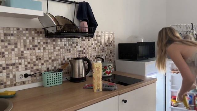 Переехали с парнем в Питер? МЕНЯЮ ЖИЗНЬ ЗА ЛЕТО смотреть онлайн