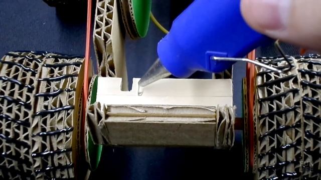 КАК СДЕЛАТЬ МАШИНУ ИЗ КАРТОНА? смотреть онлайн