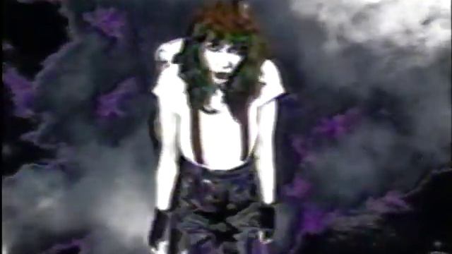 Kate Bush - There Goes A Tenner - Razzmatazz смотреть онлайн