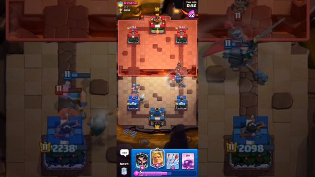 Бридж спам с золотим рыцарем #clashroyale #клешрояль #clashroyalegameplay #clashroyalebestdeck