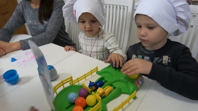 Щенячий патруль и Шопкинс набор для выпечки Cupcake kit Печем кексы и играем в и смотреть онлайн