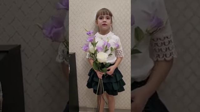 Много языков на свете разных смотреть онлайн