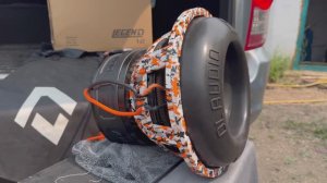 Legend 12 DL Audio сабвуфер с экстримальрым ходом и огромным подвесом, который может ветер и флекс