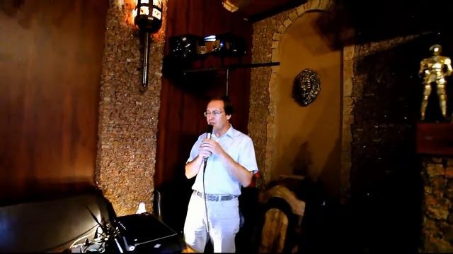 Ведущие Вера и Сергей.avi смотреть онлайн