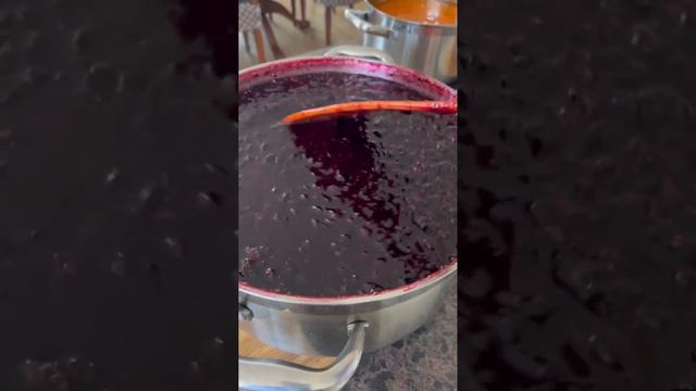 Домашнее варенье из жимолости смотреть онлайн