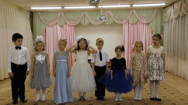 «Вчера и сегодня» С. Маршака смотреть онлайн