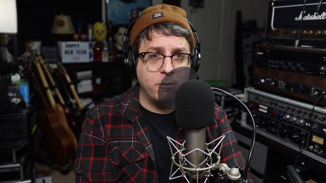 Are Expensive Microphones Worth It? Diminishing Returns and Mics. смотреть онлайн