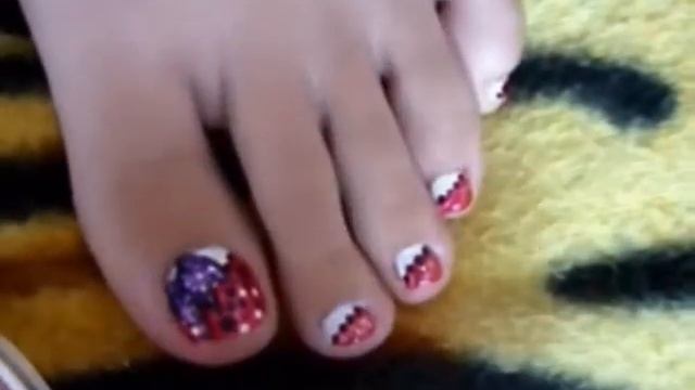 Toenail Design/ Педикюр с рисунком смотреть онлайн